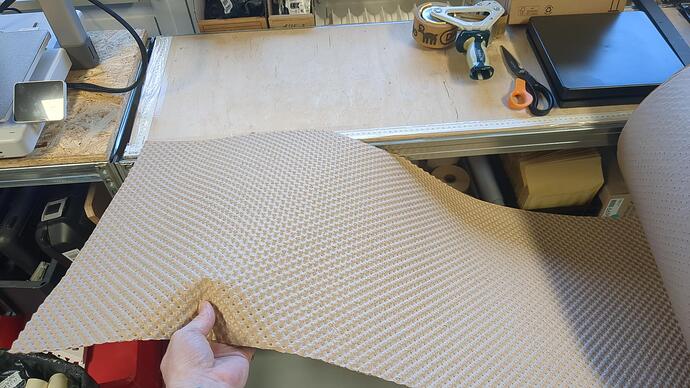 signal-2025-11-05-164332_011